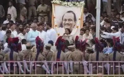 राजकीय सम्मान के साथ पंचतत्‍व में विलीन हुए अजित पवार