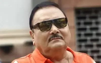टीमसी विधायक मदन मित्रा ने ममता बनर्जी का छोड़ा साथ
