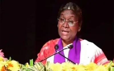 बिजली गुल होने पर भी राष्ट्रपति मुर्मू ने दिया भाषण