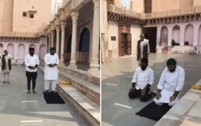 मथुरा के कृष्ण मंदिर में युवकों ने पढ़ी नमाज