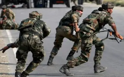 शोपियां में पुलिस दल पर आतंकी हमला, 4 जवान शहीद