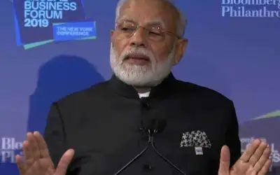 हम उस देश के वासी हैं, जिसने युद्ध नहीं बुद्ध दिया है : पीएम मोदी