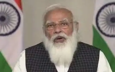 कोरोना के मानदंडों का लोग कड़ाई से करें पालन : पीएम मोदी