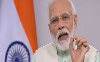 पांच अप्रैल को रात नौ बजे दीया, मोमबत्ती, टॉर्च या मोबाइल की फ्लैश लाइट जलाएं : पीएम मोदी