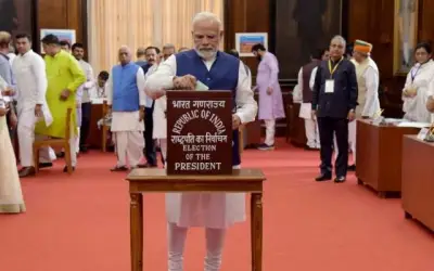 राष्ट्रपति चुनाव में डाले जा रहे हैं वोट