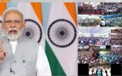 पीएम मोदी ने धनतेरस पर किया रोजगार मेला का शुभारंभ, 75 हजार लोगों को सौंपे गए नियुक्ति पत्र
