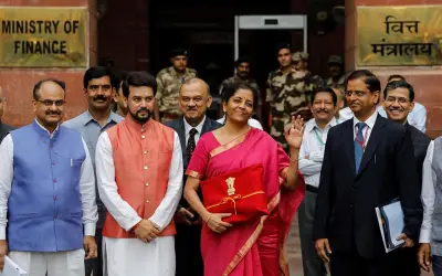 BUDGET 2022: देखें बजट की ख़ास और आम बात, क्या हुआ सस्ता और क्या हुआ महंगा