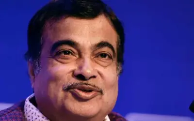 गडकरी जी ओला-उबर पर लगाम लगाइए : स्वदेशी जागरण मंच