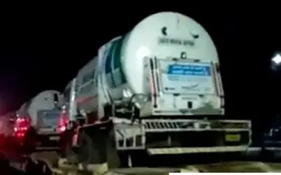 पुणे पहुंची पहली ऑक्सीजन एक्सप्रेस
