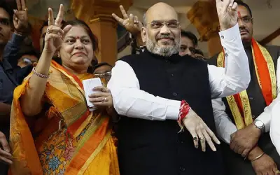 अमित शाह की पत्नी की आय में 16 गुना वृद्धि