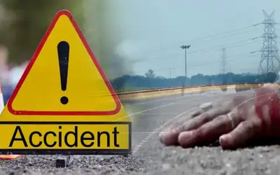 मुंबई-पुणे हाईवे पर भीषण सड़क हादसे में दो की मौत