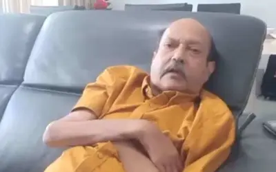 मृत्युशैया पर पड़े अमर सिंह ने महानायक से मांगी माफी !