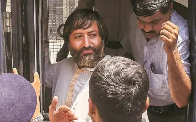 नारायण साईं को 14 दिन की फरलो देने से सुप्रीम कोर्ट ने किया मना
