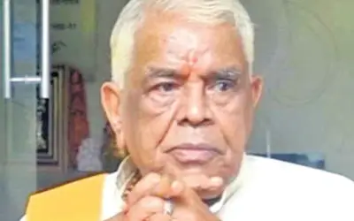 मध्य प्रदेश में बाबूलाल गौर को कांग्रेस का ऑफर