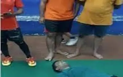 खेलते वक्त बैडमिंटन कोर्ट में 39 वर्षीय खिलाड़ी की मौत
