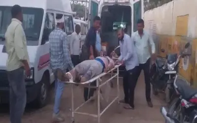 नींद में सोये तीन सगे भाइयों की हत्या