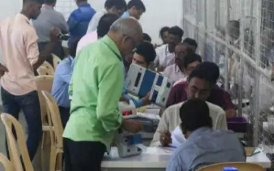 कोरोना से हो रही है बिहार चुनाव परिणाम में देरी