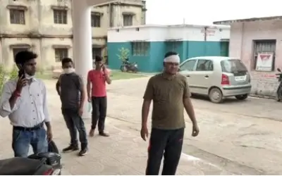 बिजली चुराने वालों ने किया बिजली अधिकारी को घायल