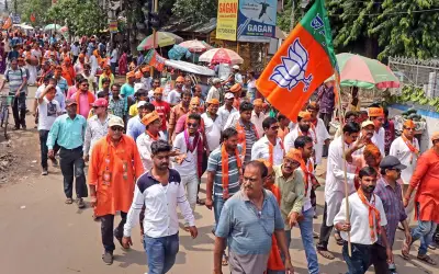 पश्चिम बंगाल में नड्डा पर हमला मुंबई में विरोध प्रदर्शन