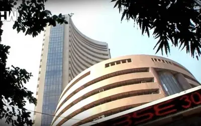आज भी लुढ़का शेयर बाज़ार