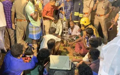बोरवेल में गिरे मासूम बच्चे के लिए रेस्क्यू ऑपरेशन जारी