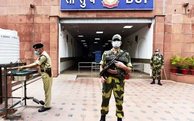बीएसएफ कैंप के 15 जवान कोरोना पॉजिटिव