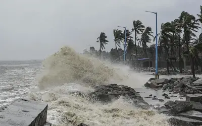 तेज गति से आ सकता है चक्रवाती तूफान