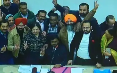 आम आदमी पार्टी को चंडीगढ़ मेयर चुनाव में फिलहाल राहत नहीं, हाईकोर्ट ने तीन हफ्तों में मांगा प्रशासन से जवाब