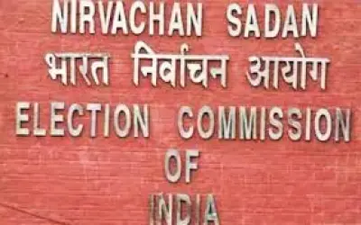 उम्मीदवार देंगे सोशल मिडिया अकाउंट का ब्यौरा - चुनाव आयोग