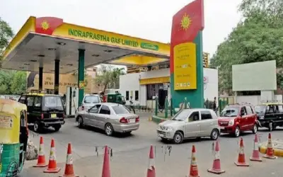 पेट्रोल और डीज़ल के बाद अब सीएनजी और पीएनजी ने रुलाया