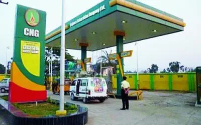 पेट्रोल-डीजल के बाद अब सीएनजी की बढ़ी कीमत