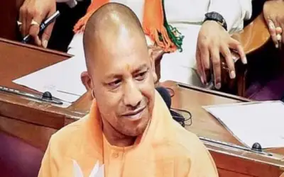 योगी आदित्यनाथ का सपा और बसपा के खिलाफ मास्टर स्ट्रोक