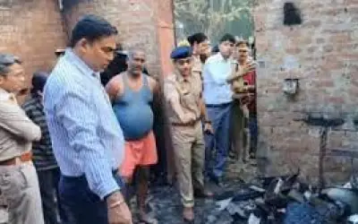 गैस सिलेंडर फटने से चार लोगों की ज़िंदा जलकर मौत