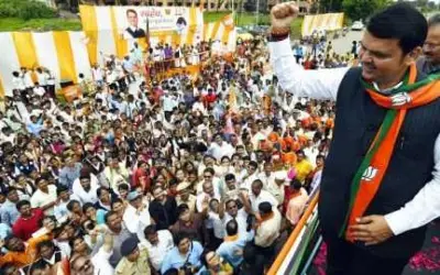 हार समझकर राहुल ने बनाई चुनाव प्रचार से बनाई दूरी : फड़णवीस