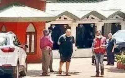 अमिताभ पर कार्रवाई ?