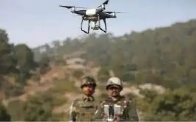 भारतीय सीमा में फिर घुसा पाकिस्तानी ड्रोन, 4 राउंड फायरिंग के बाद भागा