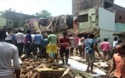 पटाखा फैक्ट्री में आग : 6 की मौत