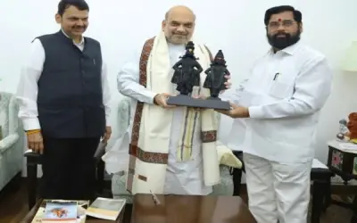 शिंदे और फडणवीस ने अमित शाह से मुलाकत की