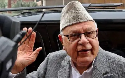 पीएम मोदी पर फारुख अब्दुल्ला का निशाना ... तो कोई हिंदुस्तान होता ही नहीं