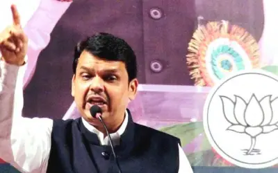 फडणवीस का आरोप : महाराष्ट्र में लोकतंत्र नहीं लॉकतंत्र है
