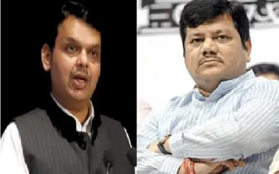 फड़नवीस की गाडी की टक्कर, दरेकर को लगी चोट