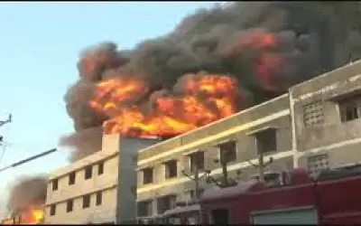 गुजरात केमिकल कंपनी में लगी भीषण आग