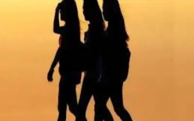 तीन छात्राओं ने स्कूल न जाकर ज़हर खा लिया, दो की मौत