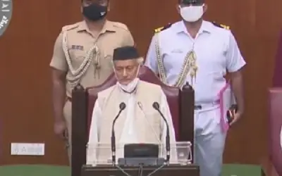 महाराष्ट्र विधानसभा में हंगामा, भाषण अधूरा छोड़कर ही सदन से निकल गए गवर्नर