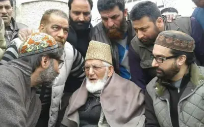 बाकी हुर्रियत नेताओं से भी छीनी गई सुरक्षा