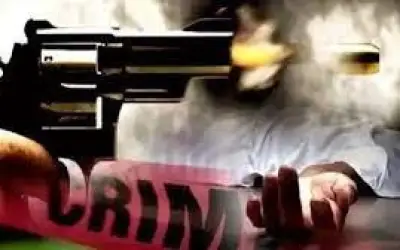पत्नी ने रेलवे पुलिस अधिकारी पति की गोली मारकर हत्या की