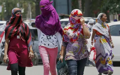 बढ़ते तापमान ने गर्म किया देश का मिजाज़