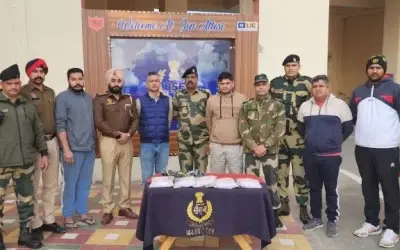 बॉर्डर से पांच किलो से भी अधिक हेरोइन बरामद