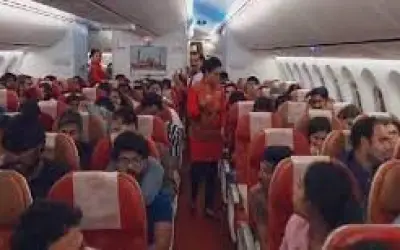 इजरायल से ऑपरेशन अजय के तहत आज फिर 235 भारतीयों को लेकर दूसरी उड़ान दिल्ली पहुंची