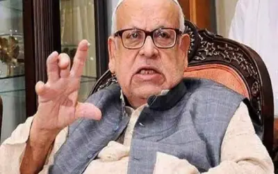 नेहरू के वारिस, राष्ट्रीय ध्वज और जिन्ना... अजीज कुरैशी का विवादित बयानों से रहा है पुराना नाता